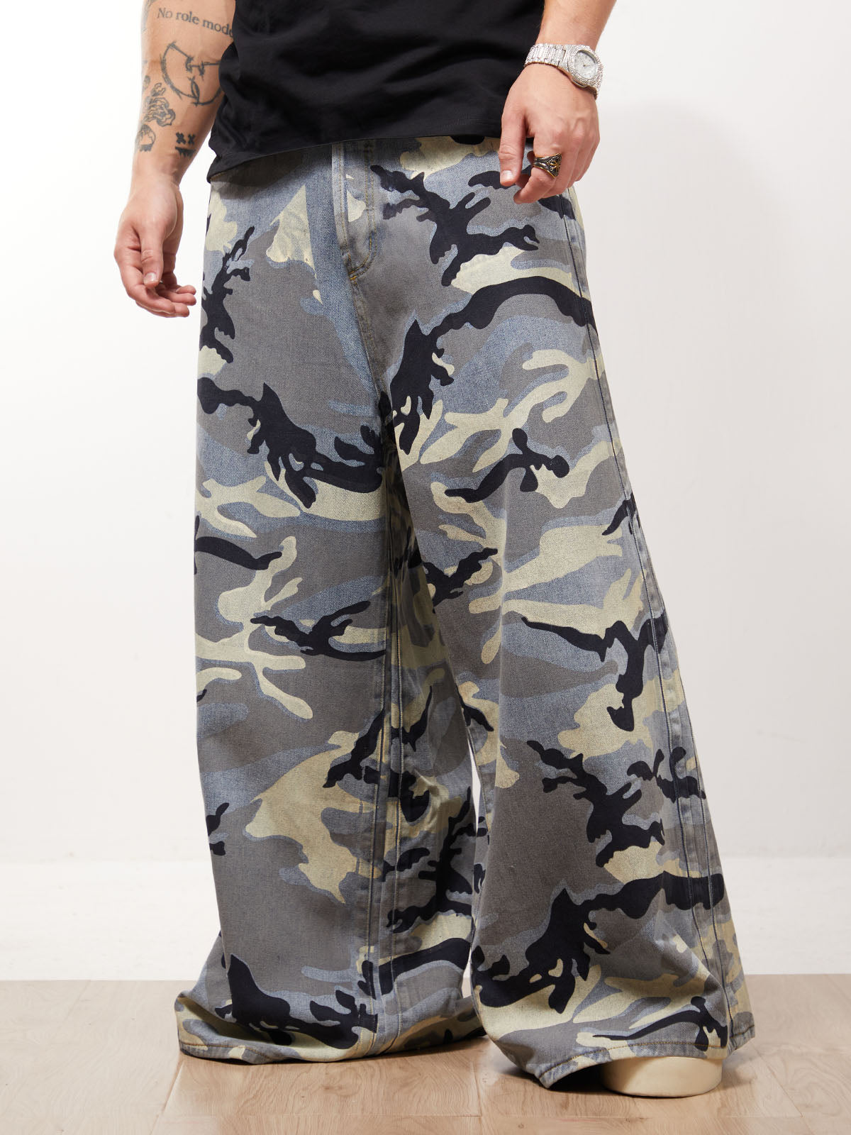 Street Retro Camouflage Baggy Jeans - 2395