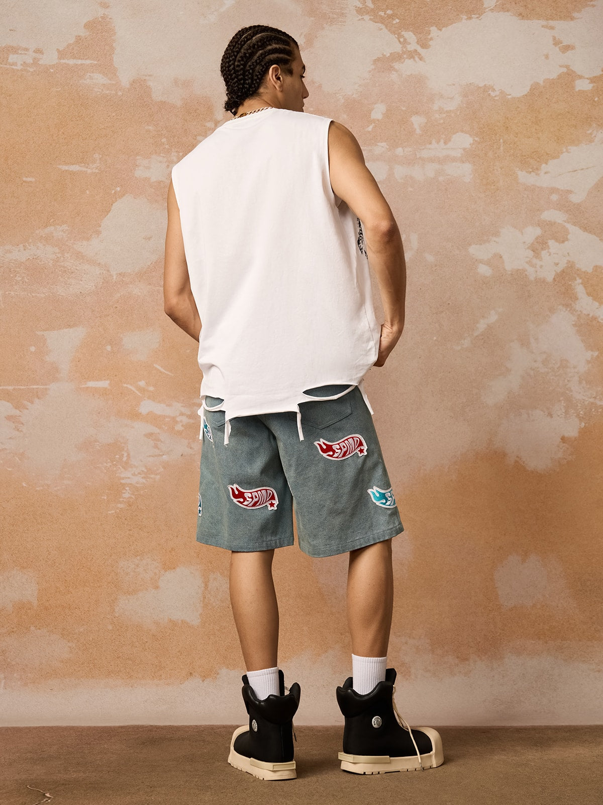 Retro Tattered Print Vest