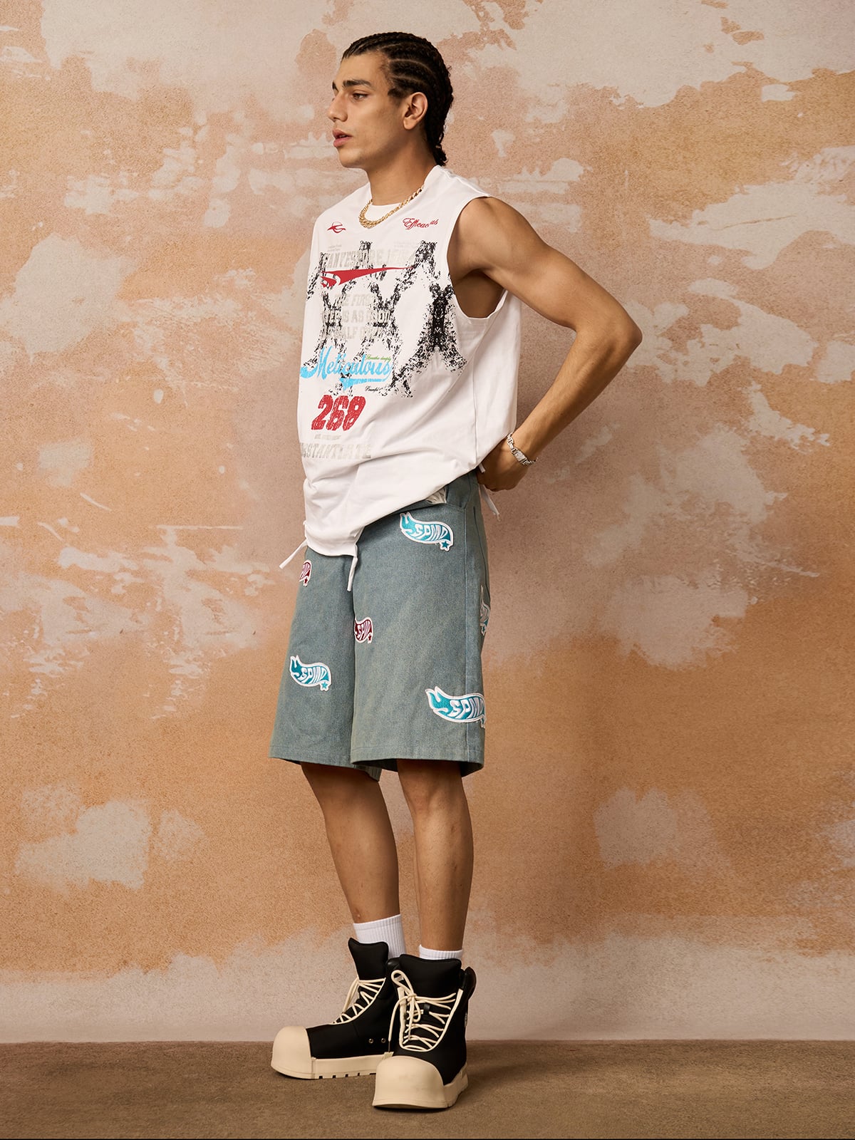 Retro Tattered Print Vest