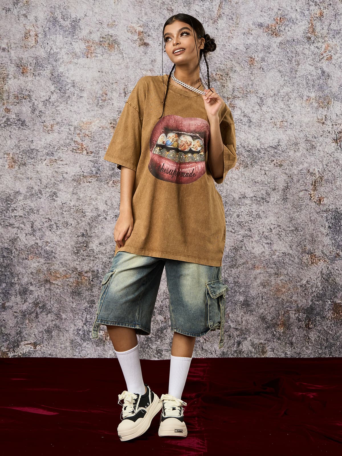 Artistic Lips Graphic T-Shirt