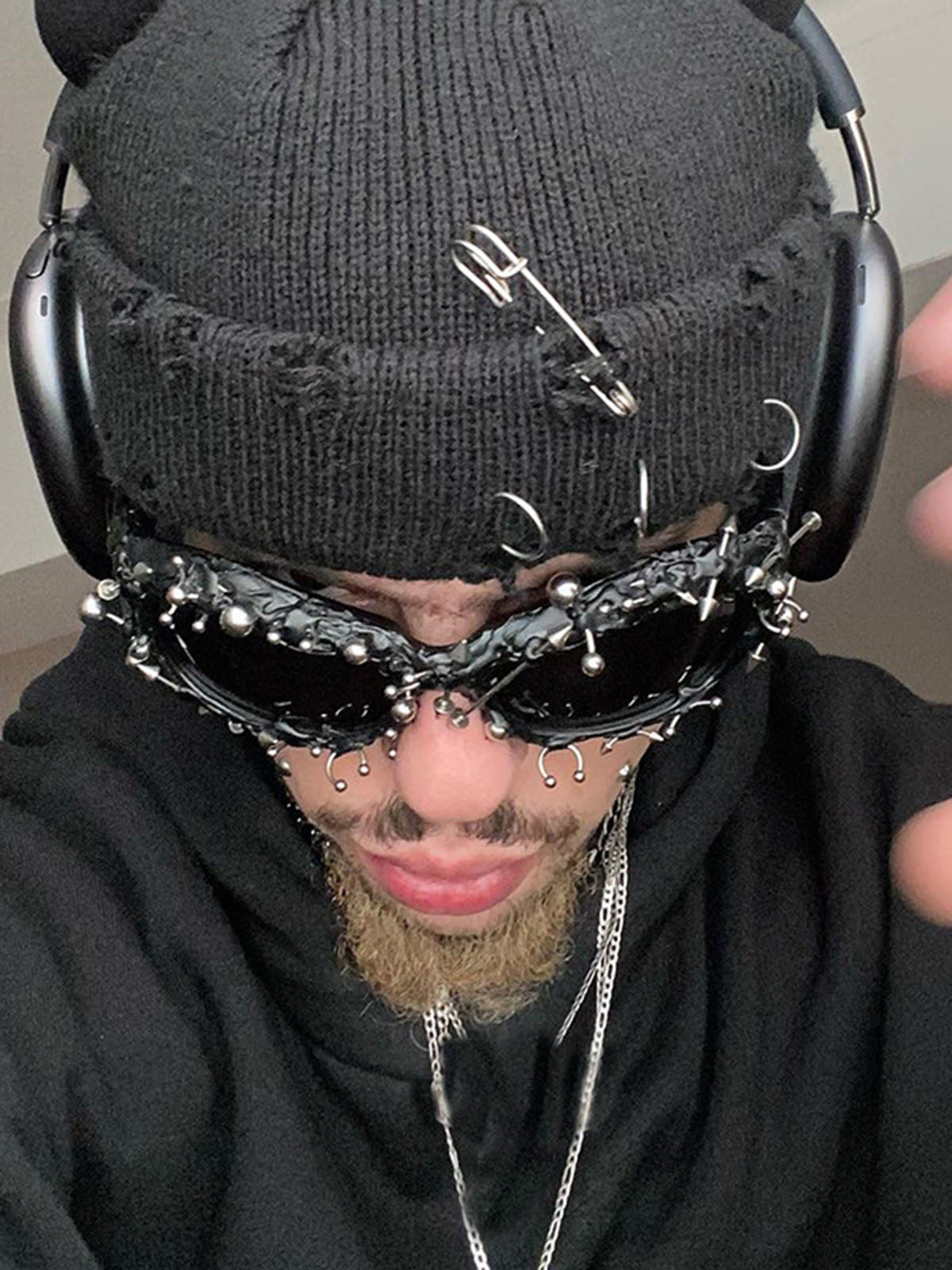 Rivet Punk Style Sunglasses