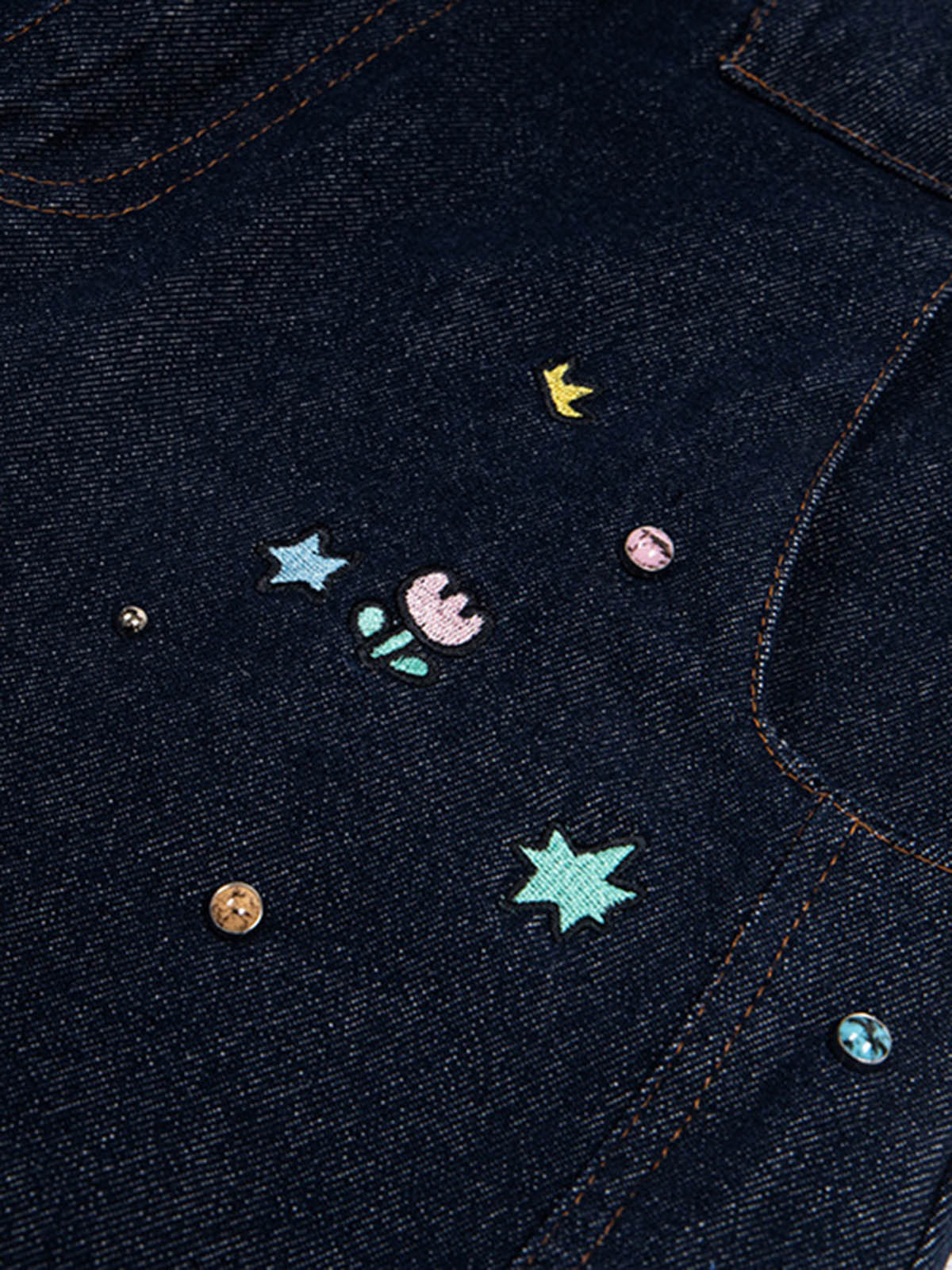 Fun Embroidered Barrel Jeans