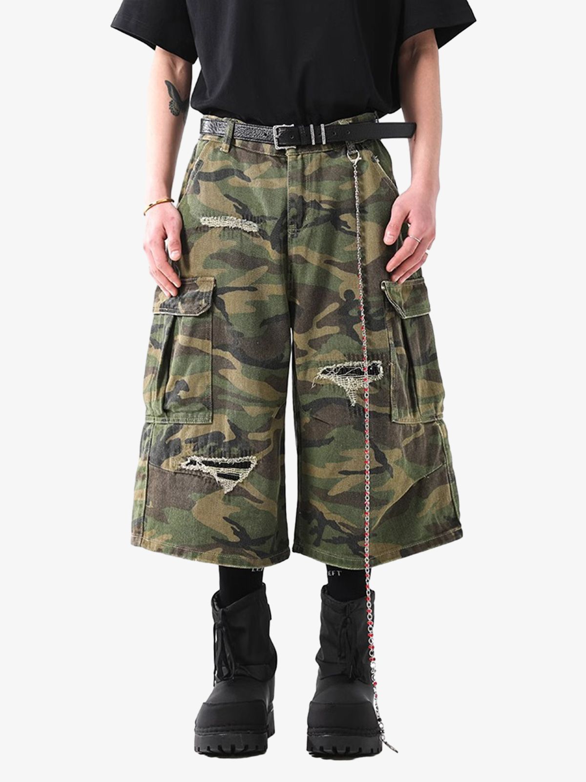 Retro Ripped Camouflage Cropped Jorts - 2387