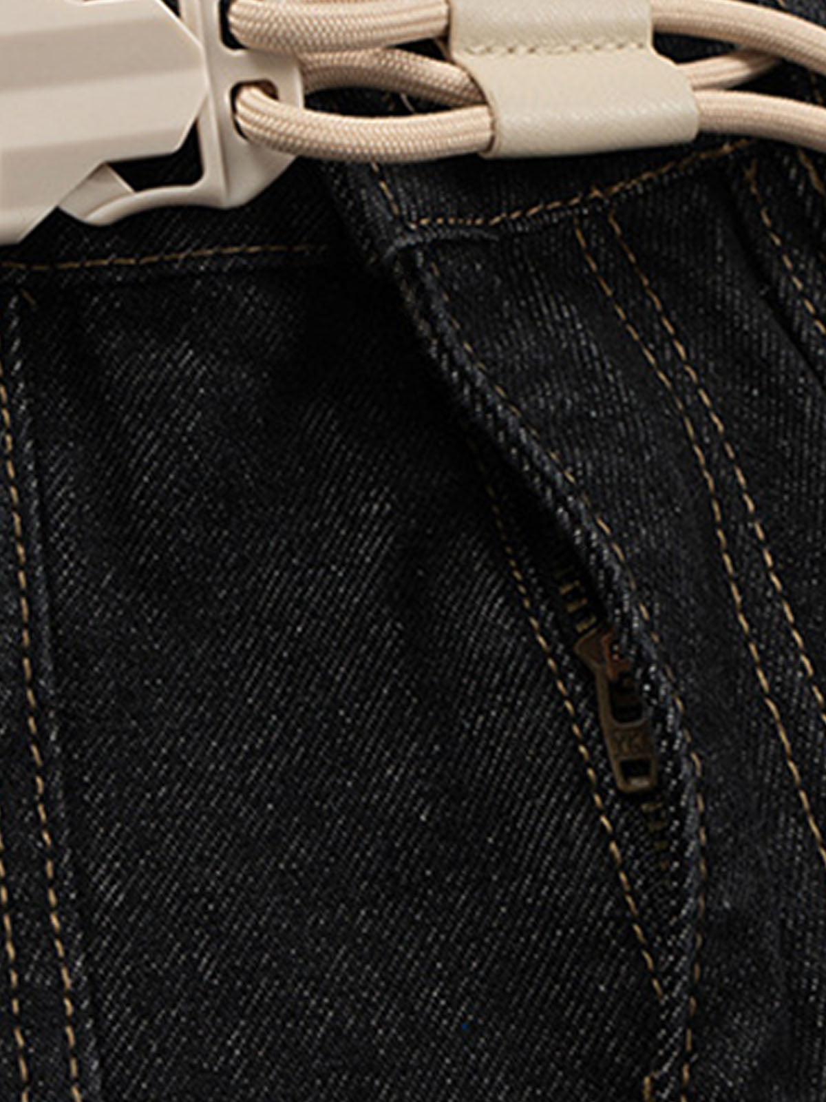 Cleanfit Buckle Belt Baggy Jeans