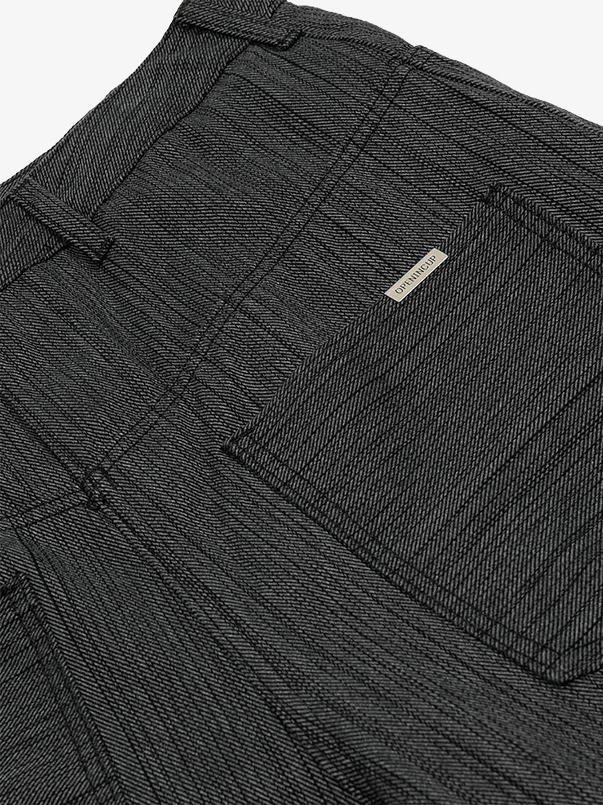 High-Waisted Wide-Leg Trousers with Vertical Stripes for Modern Style 