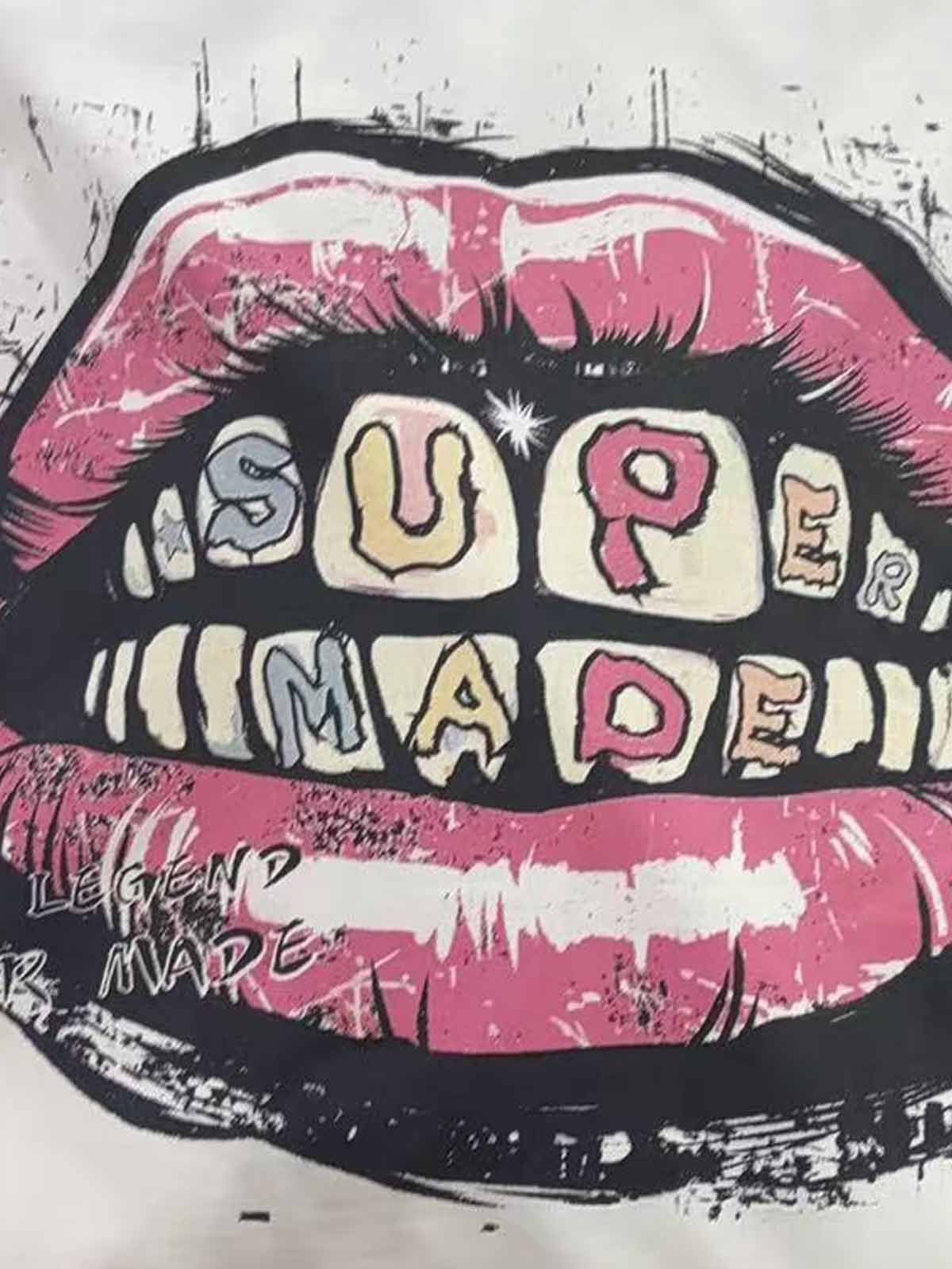 Retro Letter Lip Graphic T-Shirt