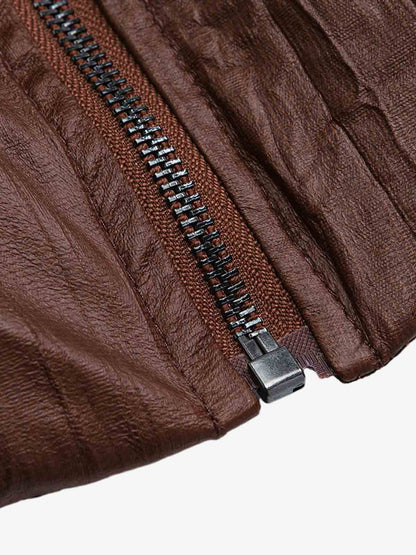 Edgy Spike-Embellished Sunglasses for Bold Fashion Statements 