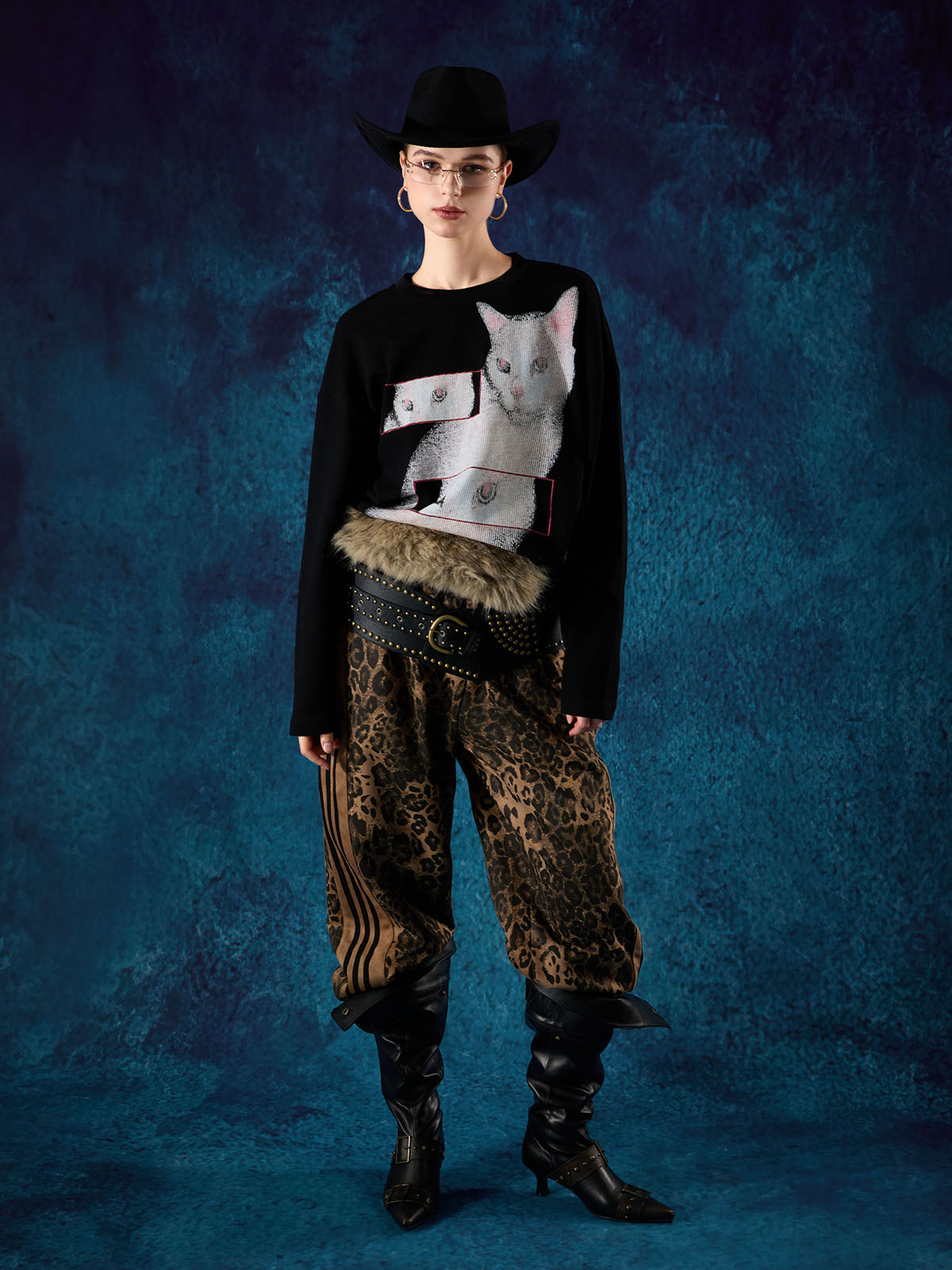 Cat Print Long-Sleeved T-Shirt