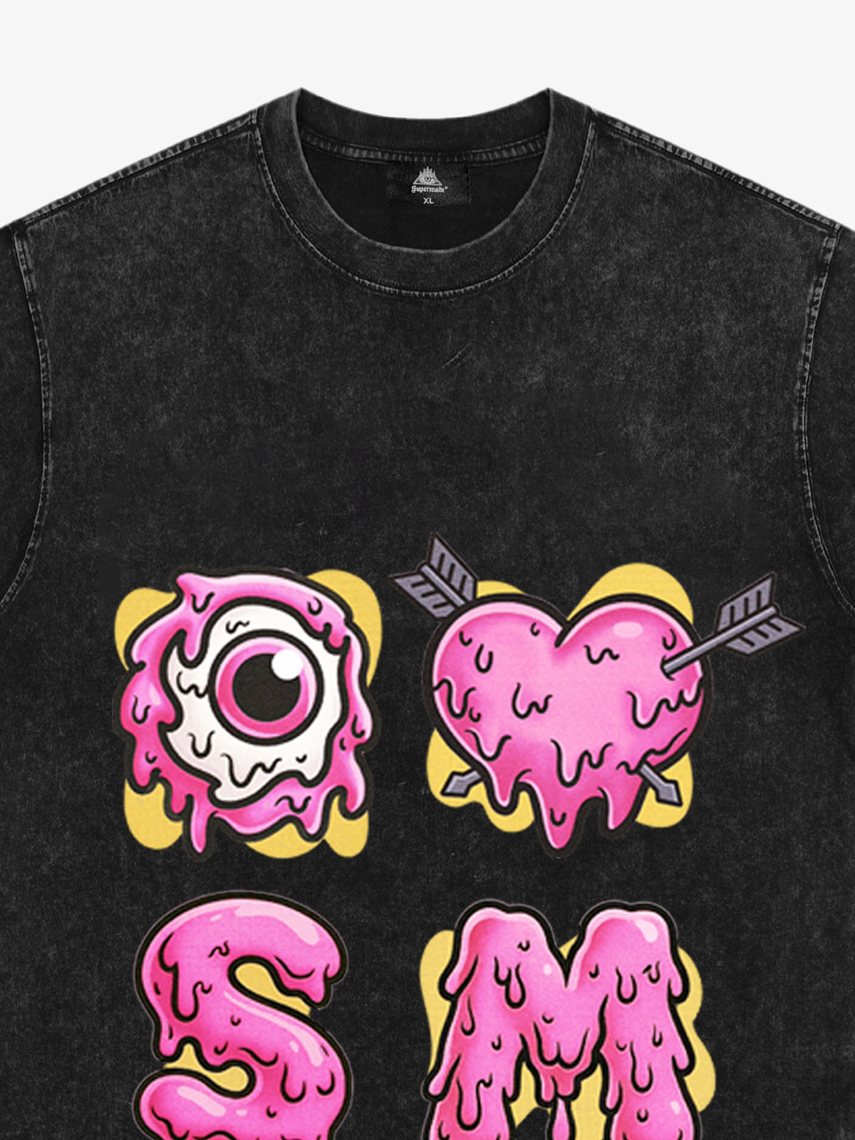 Thesupermade eyeball and love graffiti declaration T-shirt 