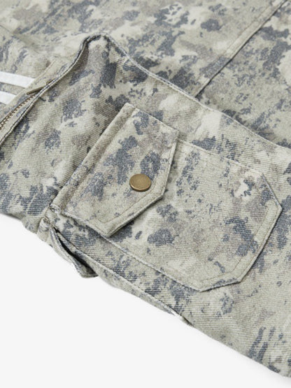 Plaid Jacket with Zipper Detail and Keychain Accessory 