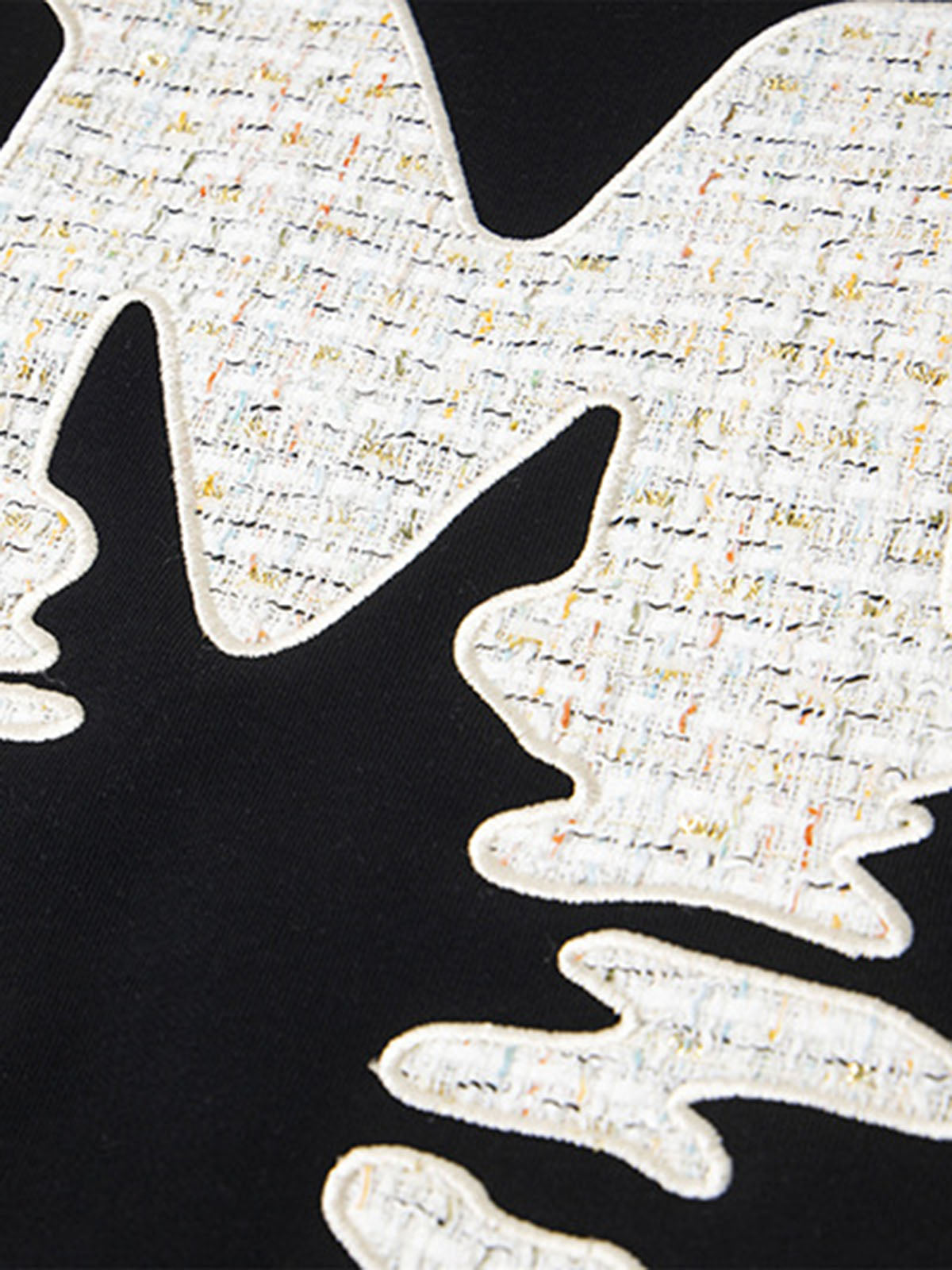 Stylish Hooded Sweatshirt with Embellished Lettering for Men and Women - Perfect for Casual Wear 