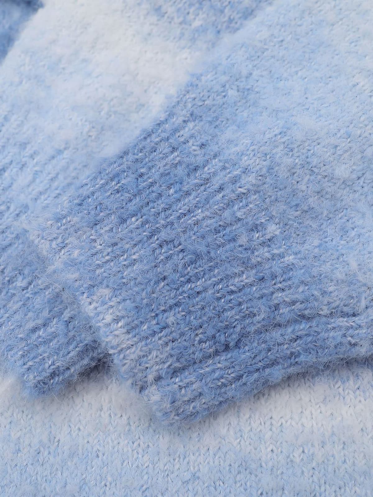 Striped Crew Neck Sweater for Women - Stylish and Cozy Winter Knitwear 