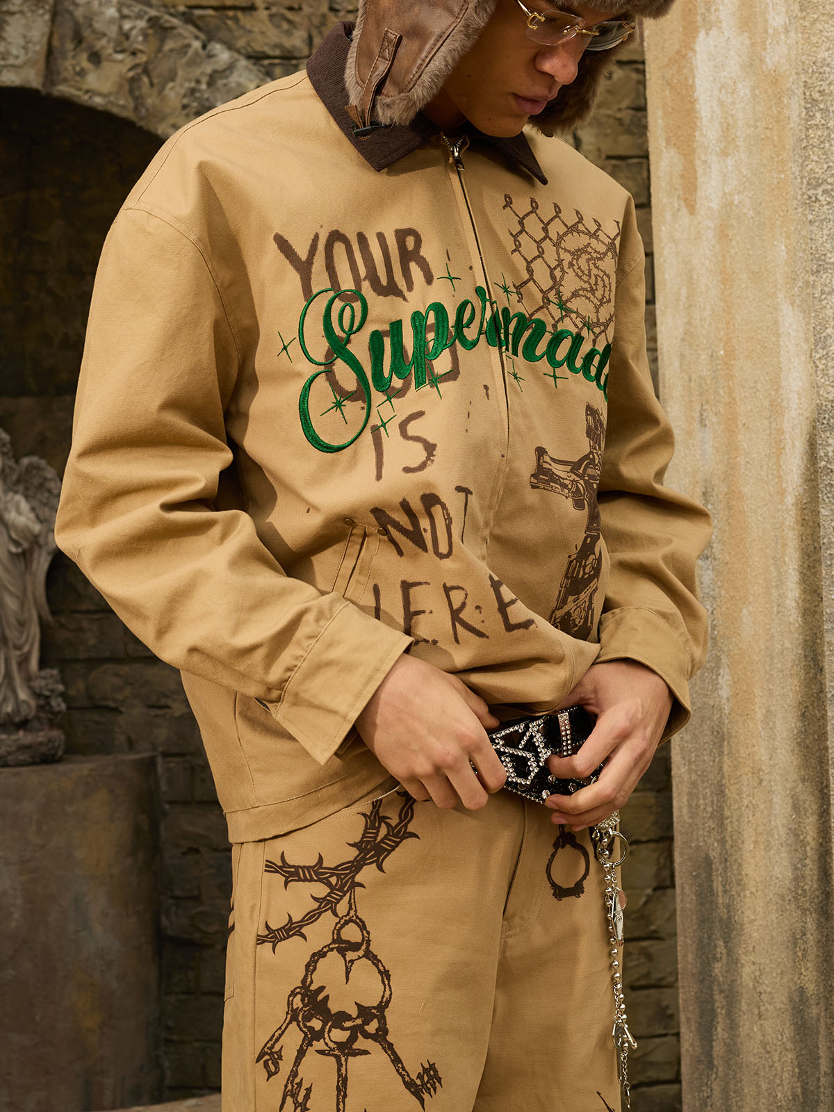 Supermade “Your God Is Not Here” Slogan Print Color-Blocked Embroidered Retro Canvas Set 