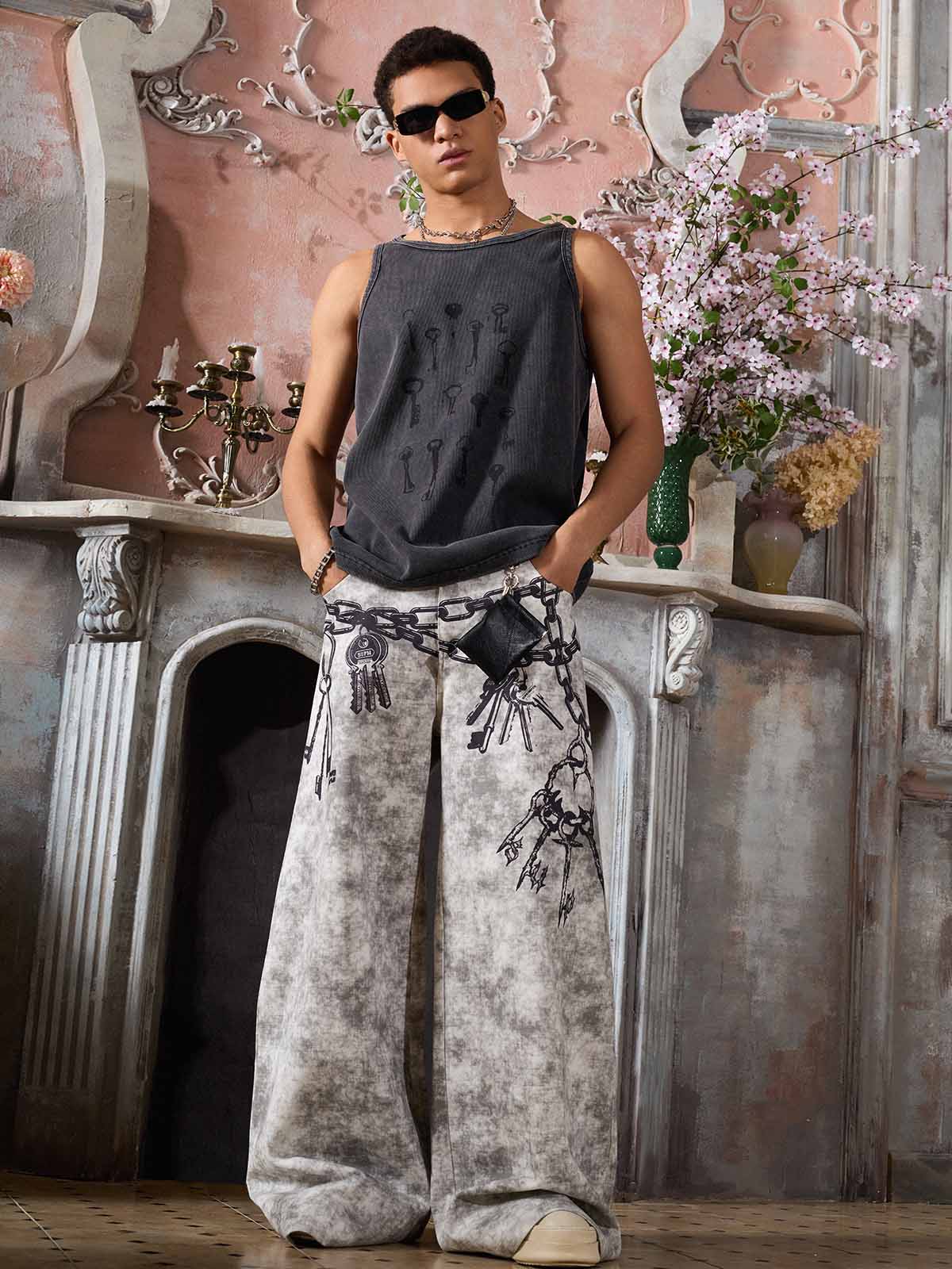 Supermade Distressed Chain And Key Print Baggy Pants?