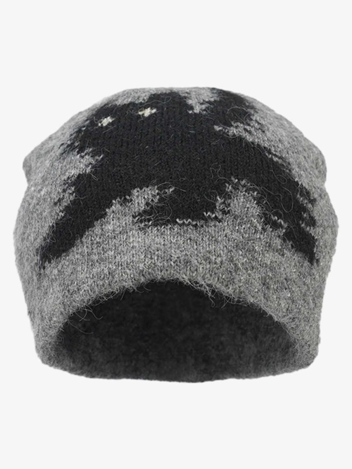 Stylish Knit Beanie with Unique Leaf Design for Winter and Fall 