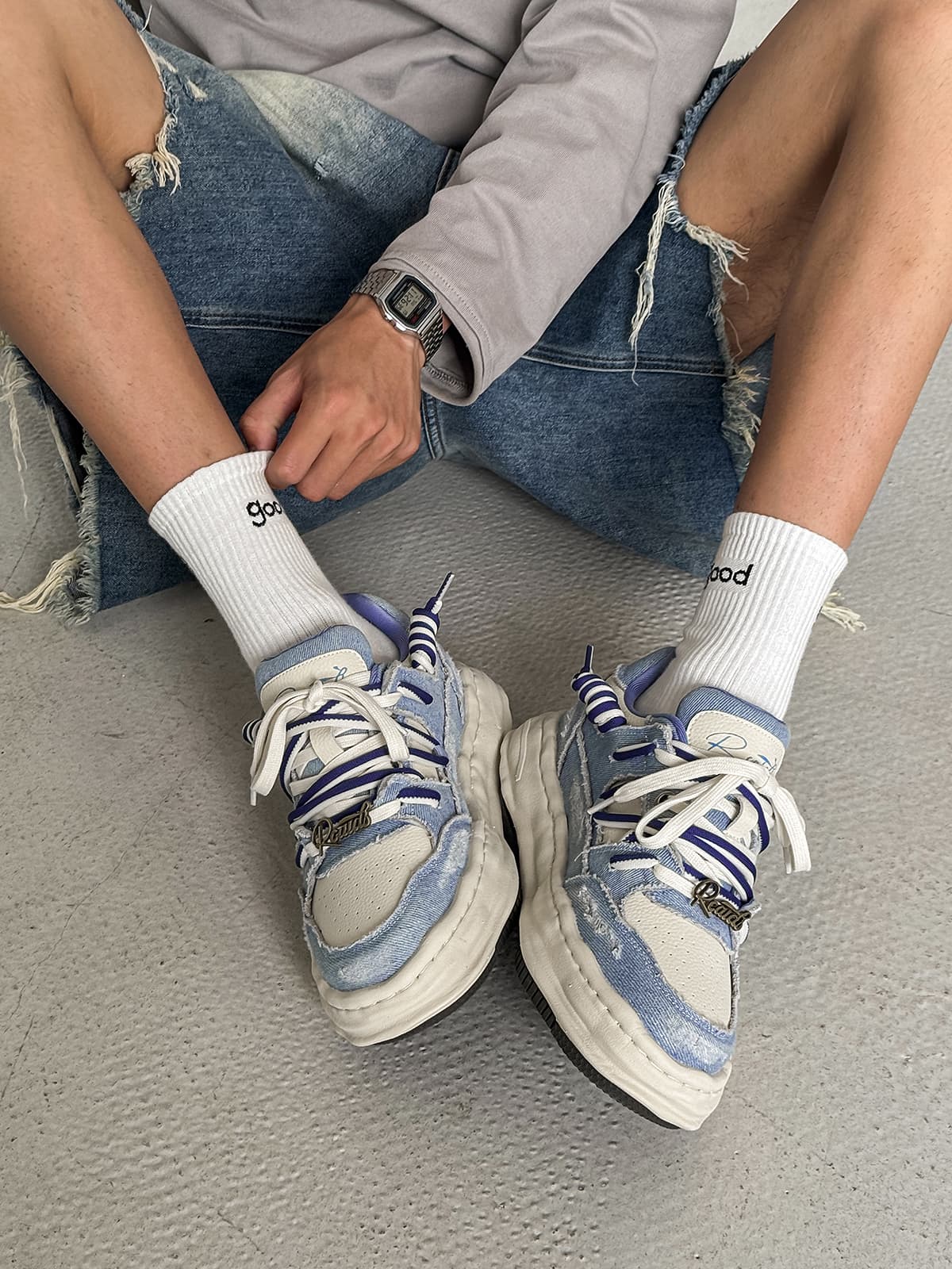 Stylish Denim-Style Sneakers for Everyday Wear 