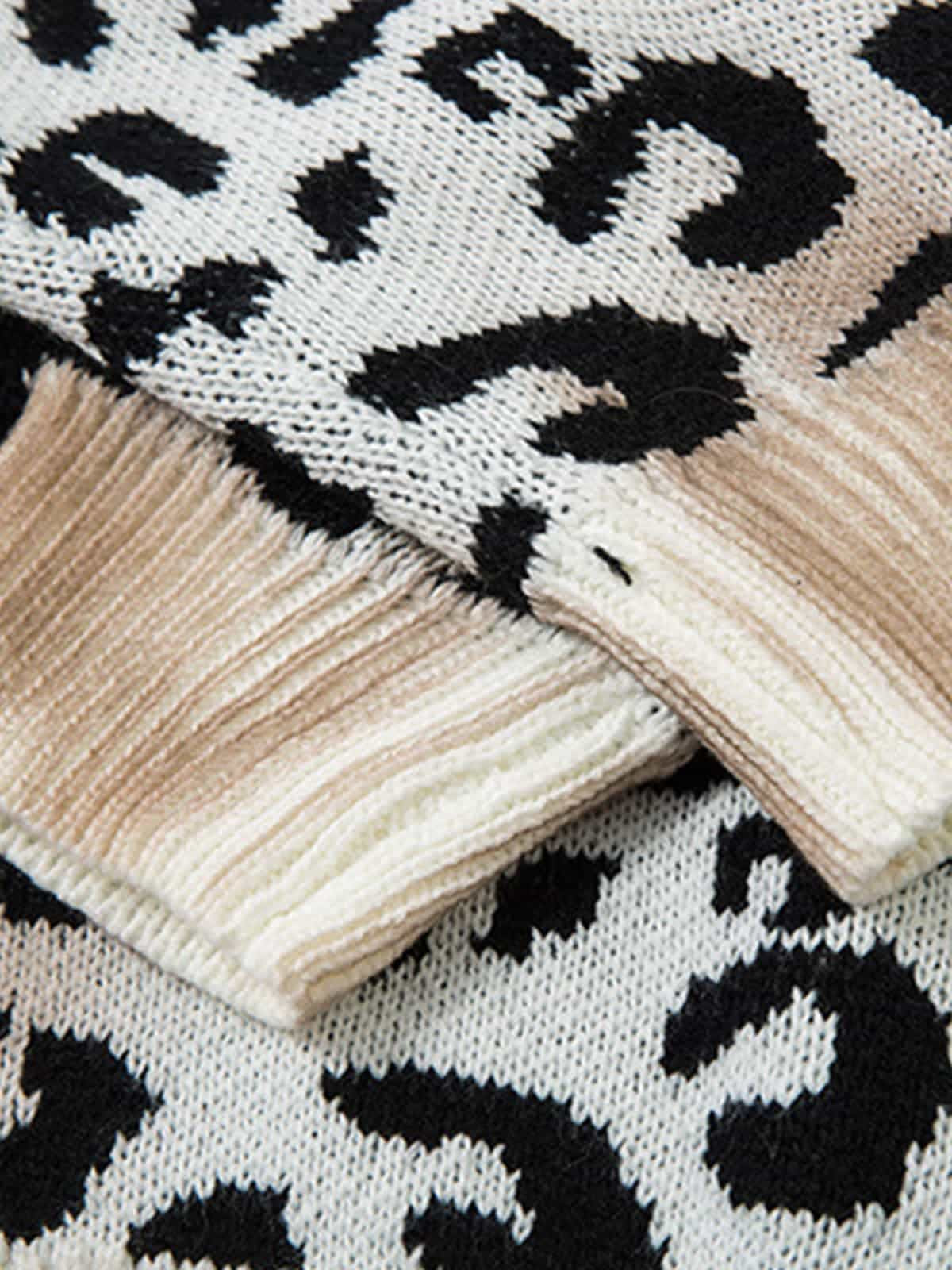 Leopard Print Knit Sweater for Women - Trendy and Cozy Fall/Winter Style 
