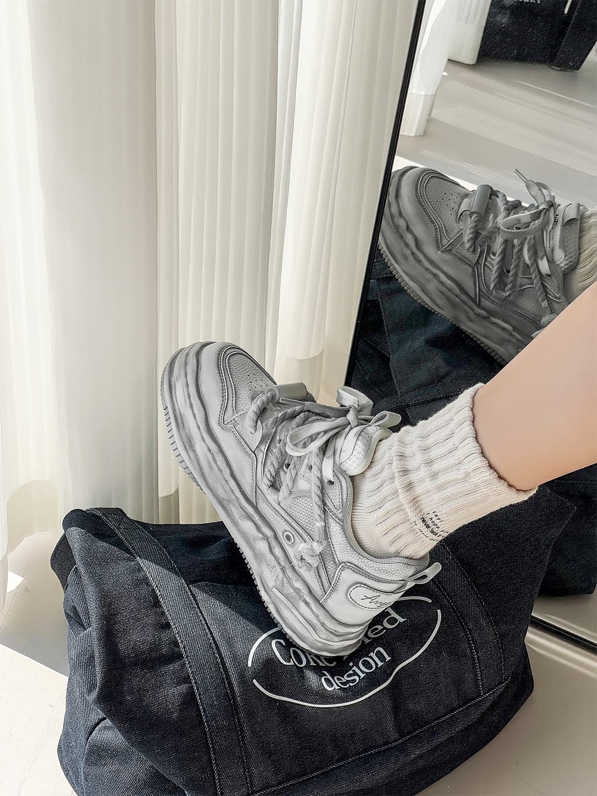 Height-Enhancing Sneakers with Hidden 7.0cm Lift for Everyday Wear 