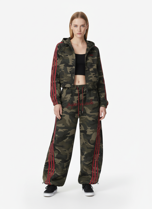 Retro Patchwork Embroidered Camouflage Barrel Pants