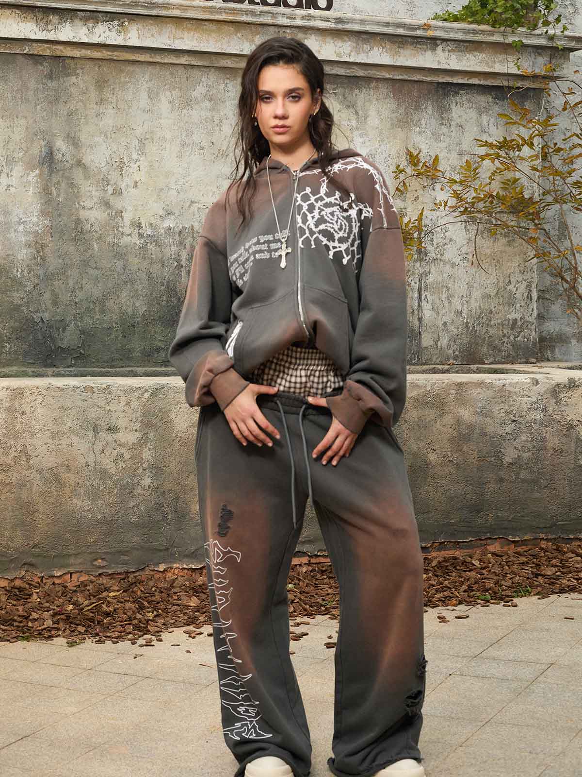 Supermade Vintage Distressed Print Patchwork Sweatshirt Set 