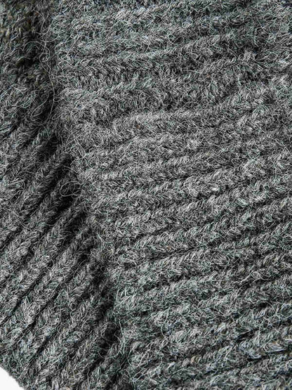 Cozy Winter Knit Sweater with Deer Motif and Zip Closure 