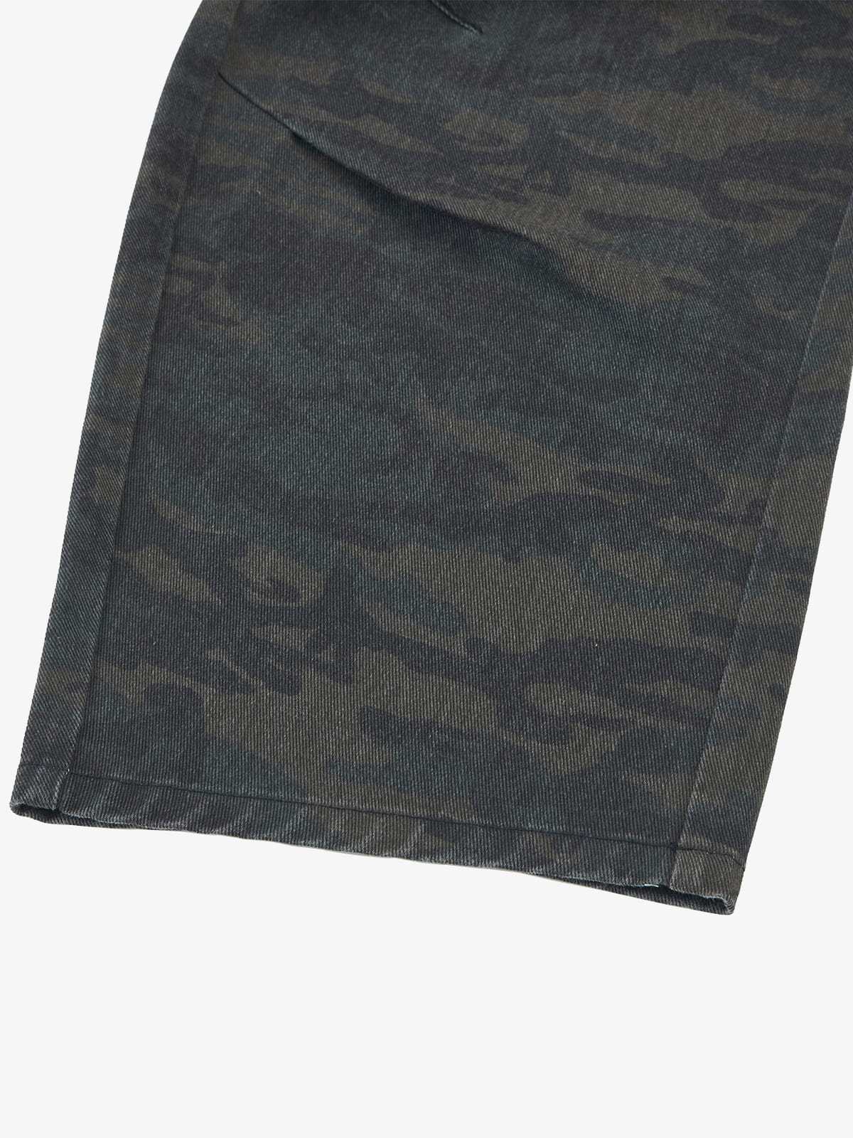 Retro Camo Multi-Pocket Cargo Barrel Pants