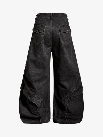 Black Denim Cargo Pants with Zippered Pockets Wide Leg High Waist Jeans?
