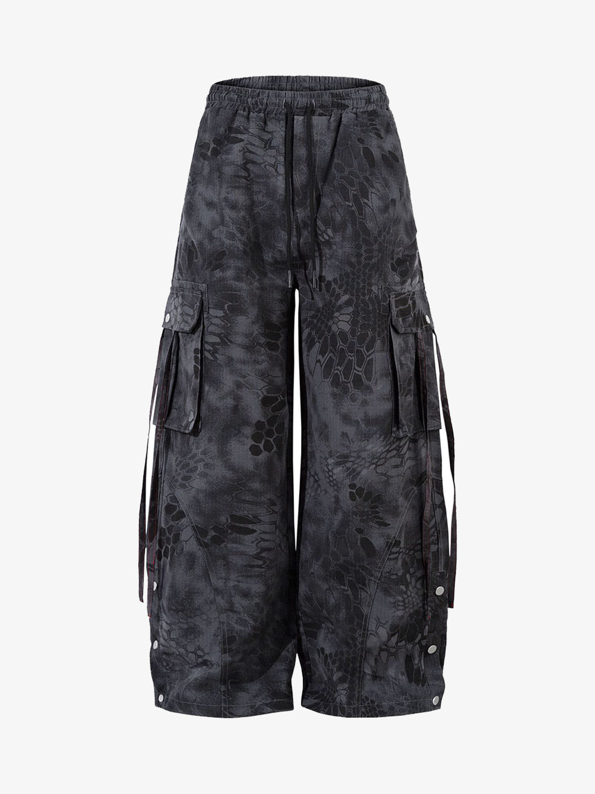 Plaid Jacket with Zipper Detail and Keychain Accessory 