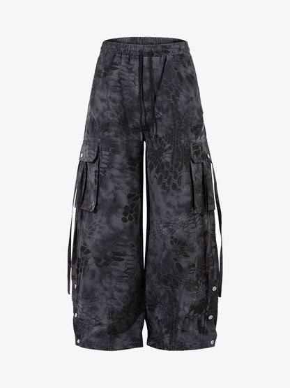 Plaid Jacket with Zipper Detail and Keychain Accessory 