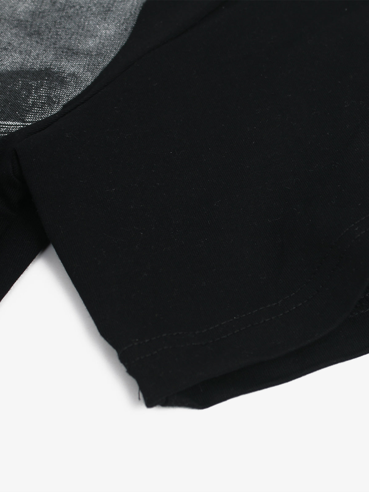 Cotton Oversized T-Shirt with Artistic Face Print and Bold Graphic Design 