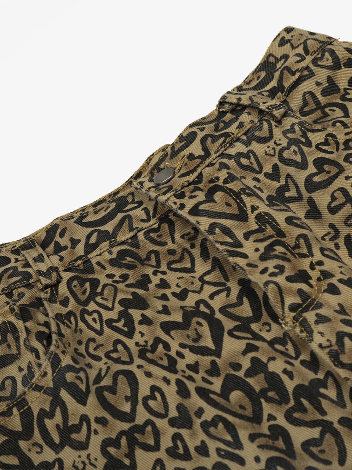 Leopard Heart Print Wide-Leg Pants for Women - Trendy and Stylish Design 