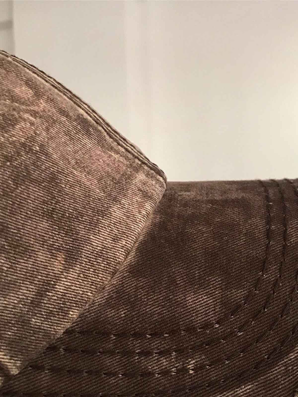 Distressed Cotton Baseball Cap with Frayed Brim and Vintage Wash Finish?