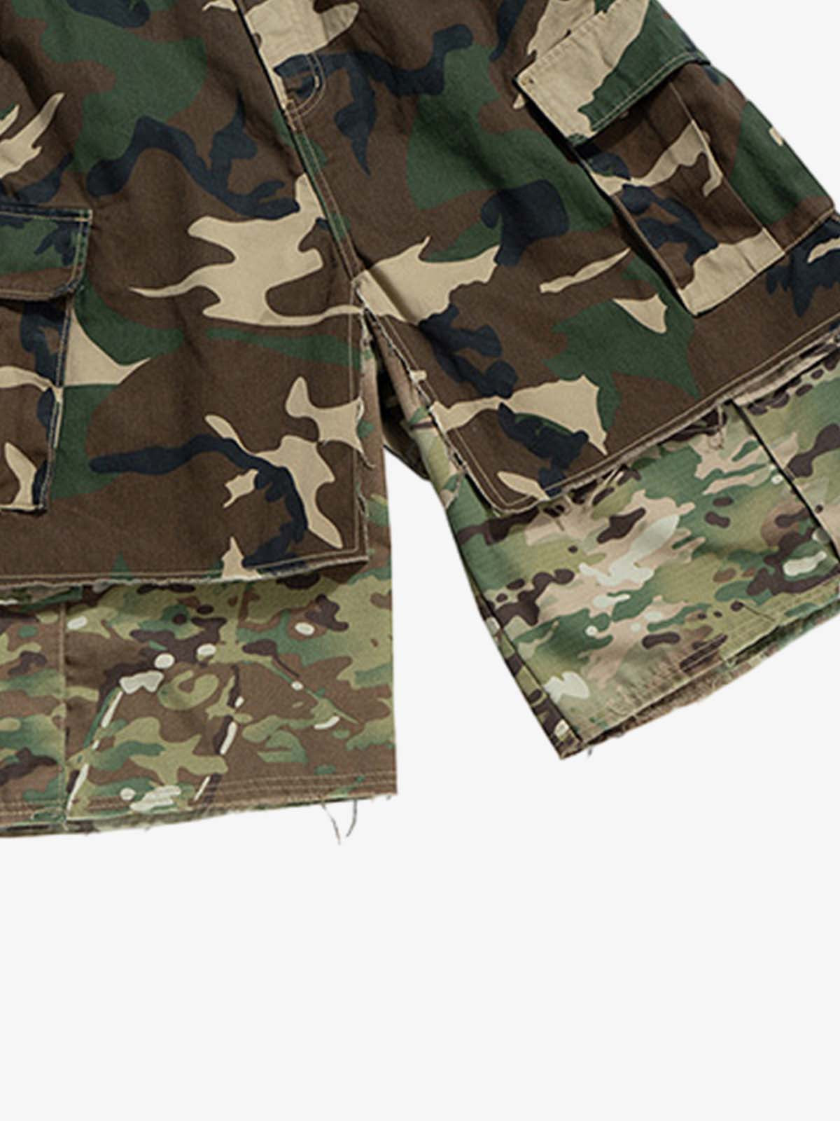 Cotton Camouflage Cargo Shorts for Men High Waist Baggy Streetwear Style with Pockets and Layered Hem Design?
