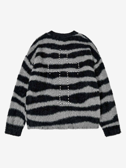 Plaid Lined Denim Jacket for Casual and Outdoor Use 