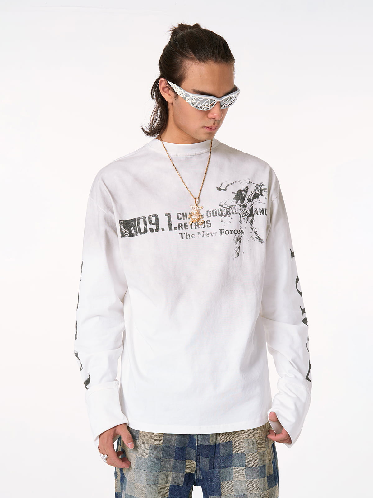 Distressed NO. 09 Long Sleeve T-Shirt 