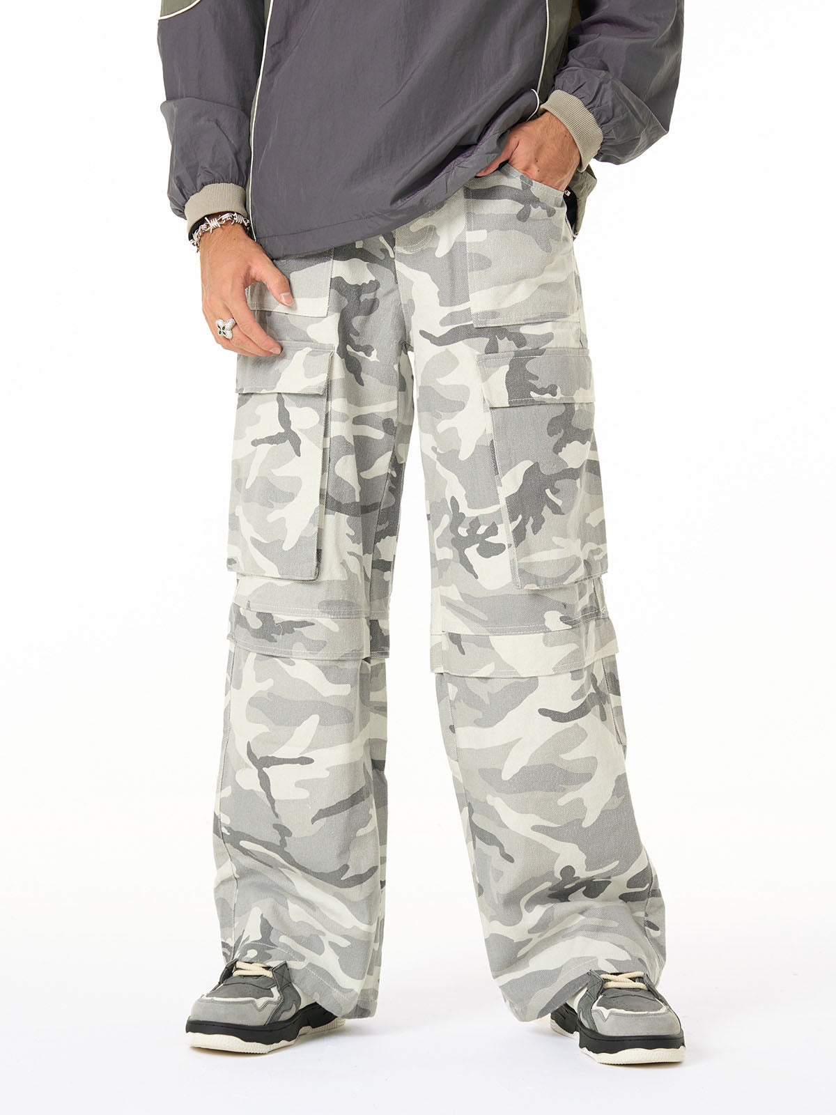 Camouflage Multi Pocket Cargo Pants - 2289 