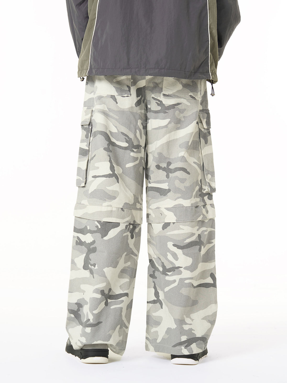 Camouflage Multi Pocket Cargo Pants - 2289 