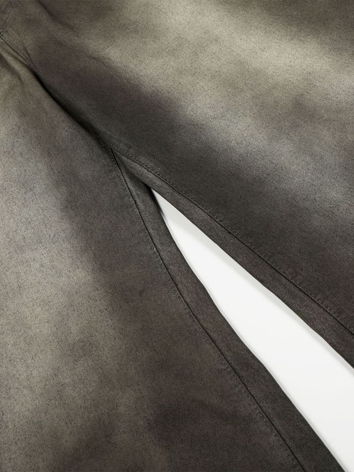 Wide-Leg High-Waist Trousers for Modern Fashionistas 