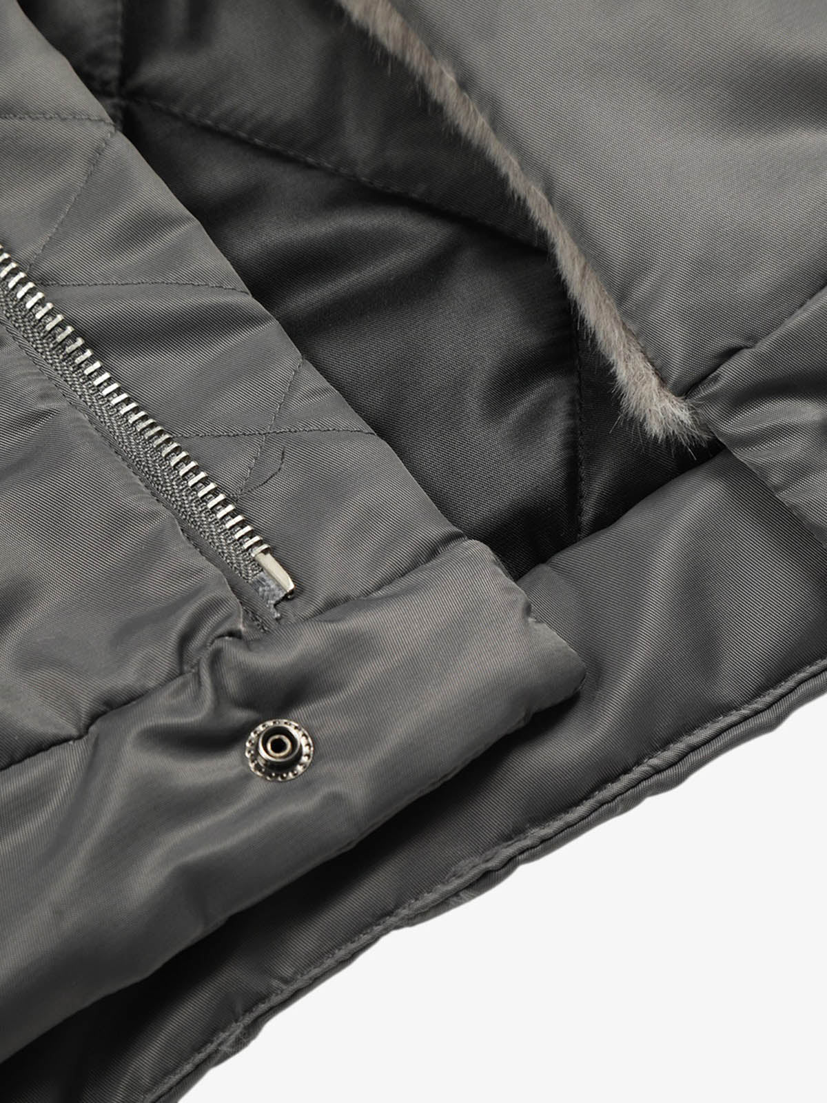 Stylish Winter Bomber Jacket with Faux Fur Collar - Perfect for Cold Weather 