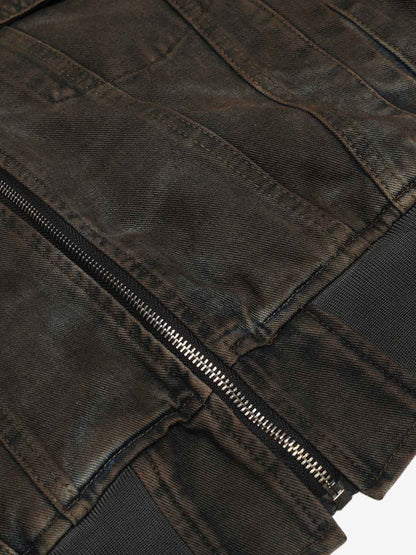 Distressed Denim Jacket with Zipper Detail - Perfect for Casual and Fashionable Looks 