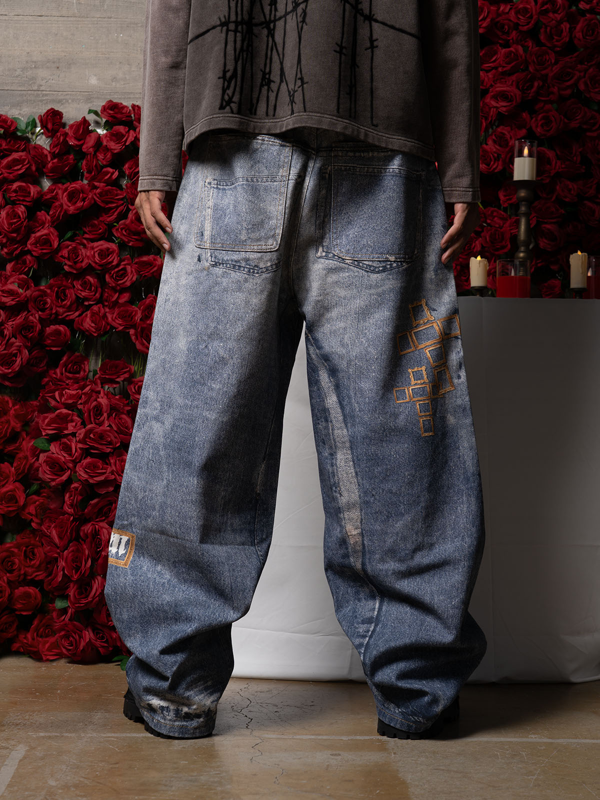 Frame cross print jeans 