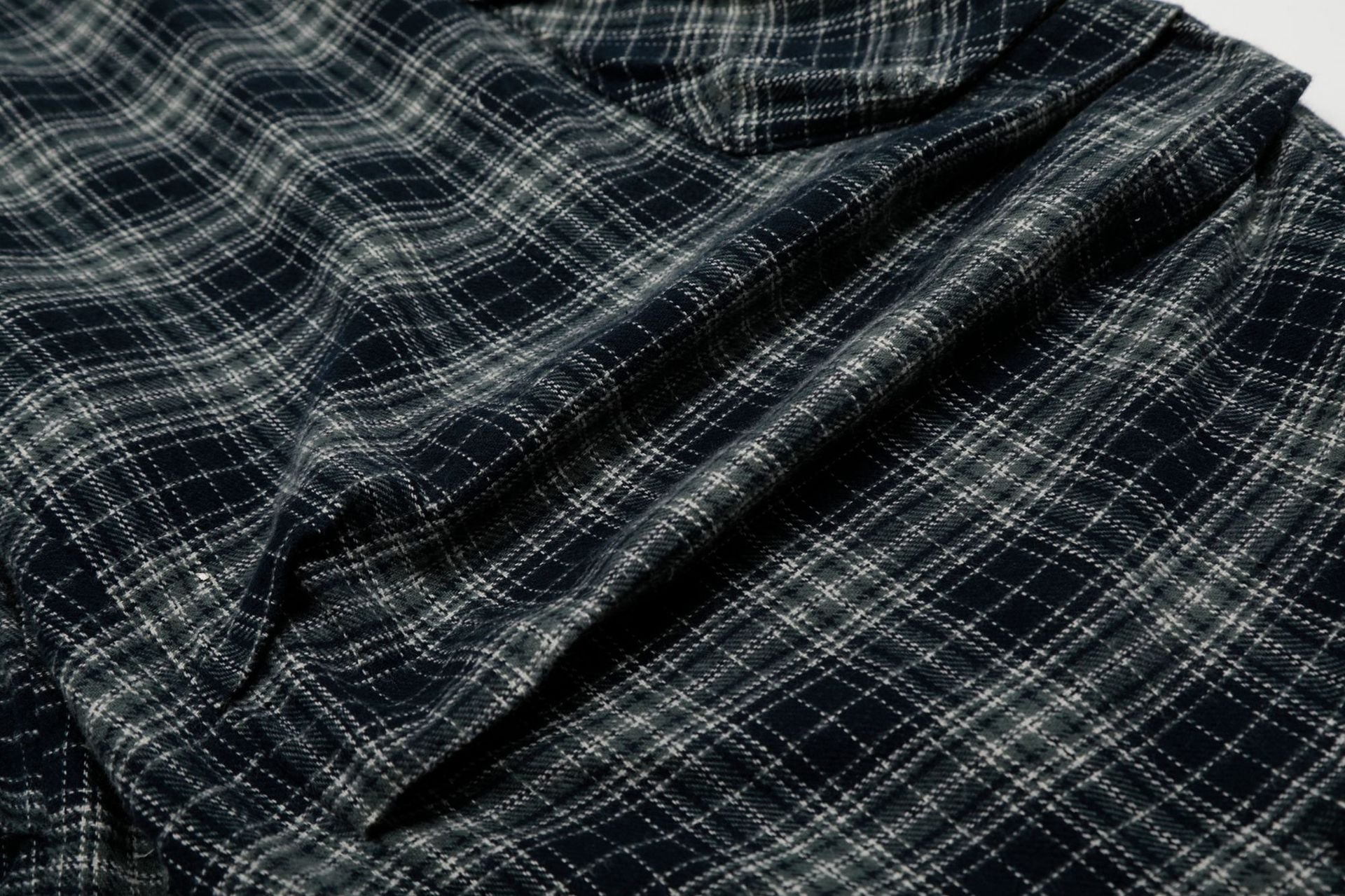 Cotton Plaid Wide Leg Culottes with Frayed Hem and Cargo Pockets?