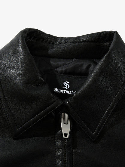 Stylish Black Leather Jacket with Zipper Detail for Modern Fashionistas 