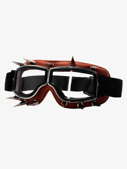 Edgy Spike-Embellished Sunglasses for Fashionistas 