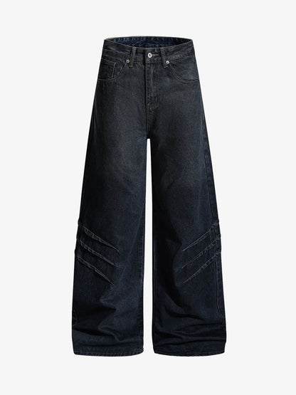 Washed Pleated Wide-Leg Jeans 