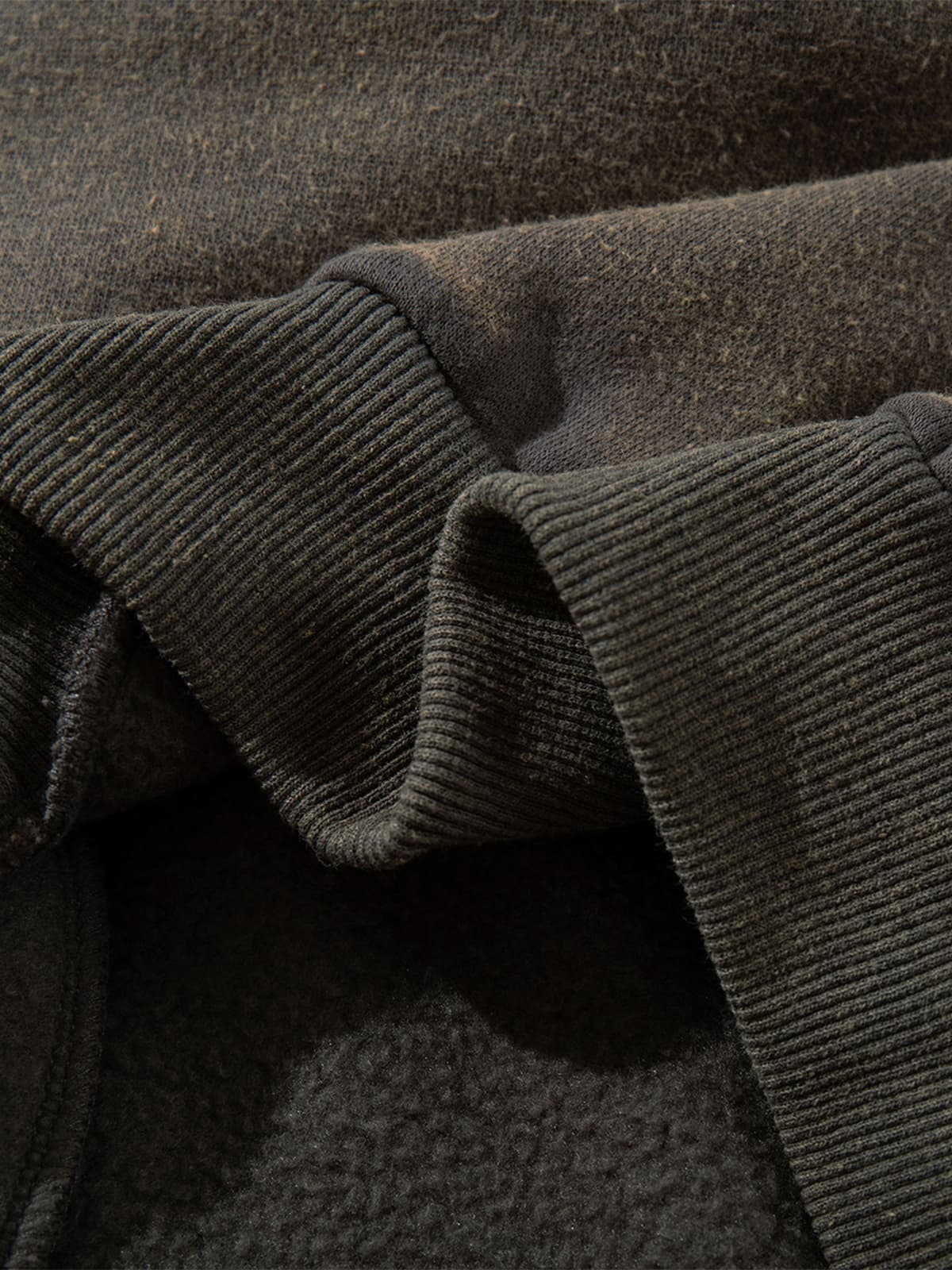 Skull Pattern Knit Sweater for Bold Fashion Statements 