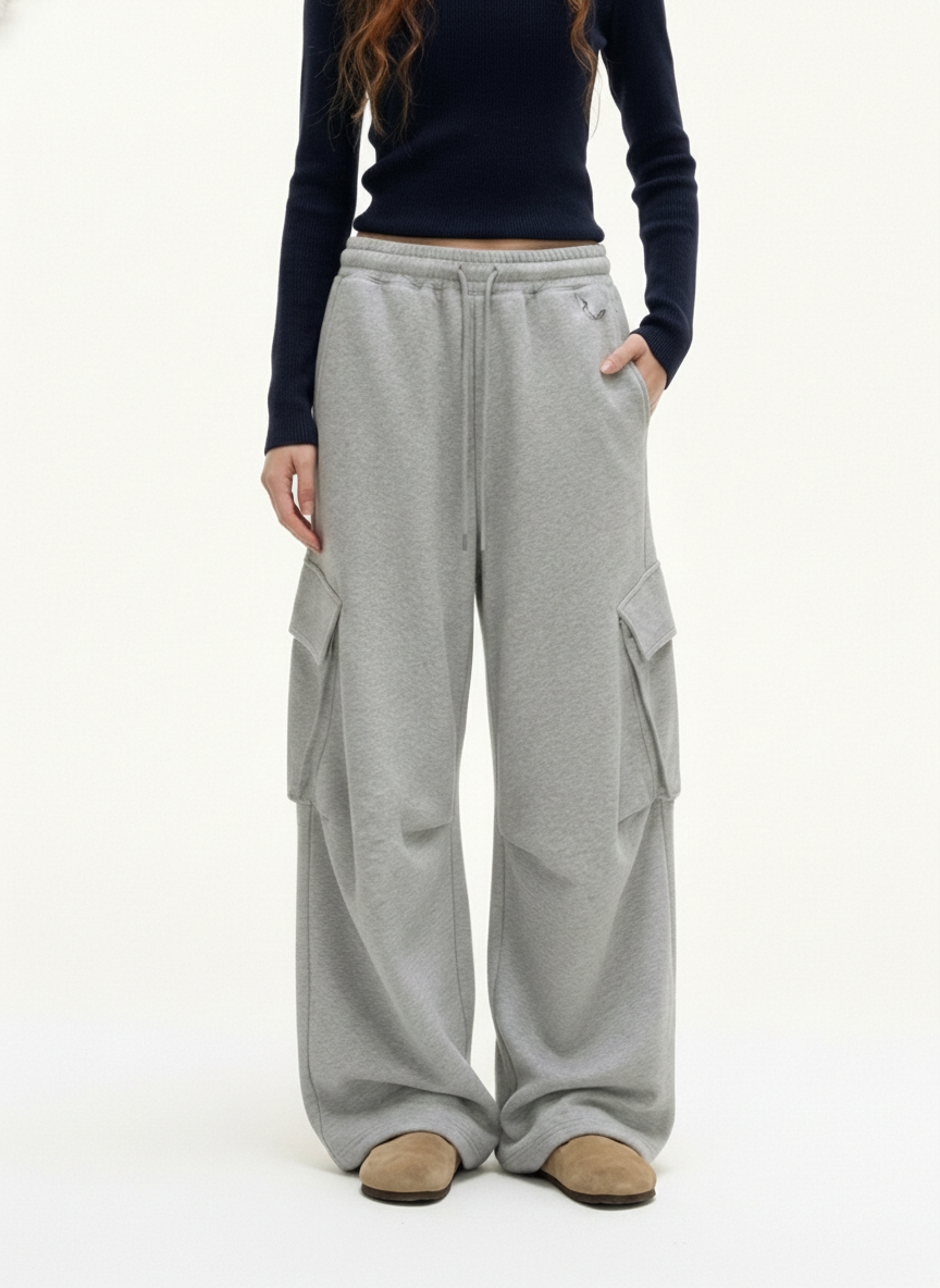 Wrinkled Detail Multi-Pocket Cargo Sweatpants