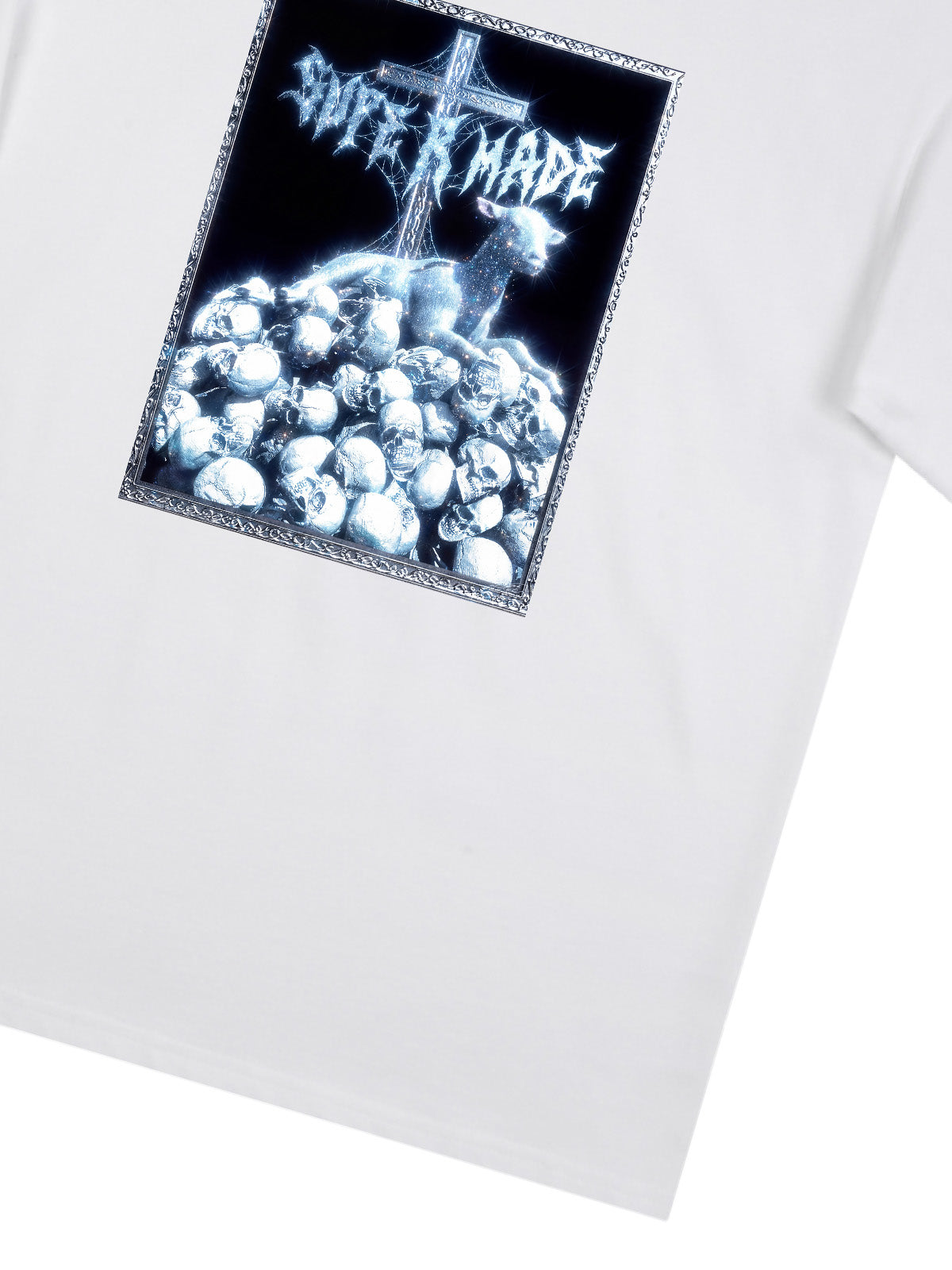 The Supermade-Cotton Black And White"The Silence Of The Lambs" T-Shirt With Gothic Cross And Skulls Graphic Print - Dark 