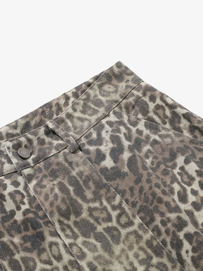 Wide-Leg Striped Trousers for Modern Elegance 