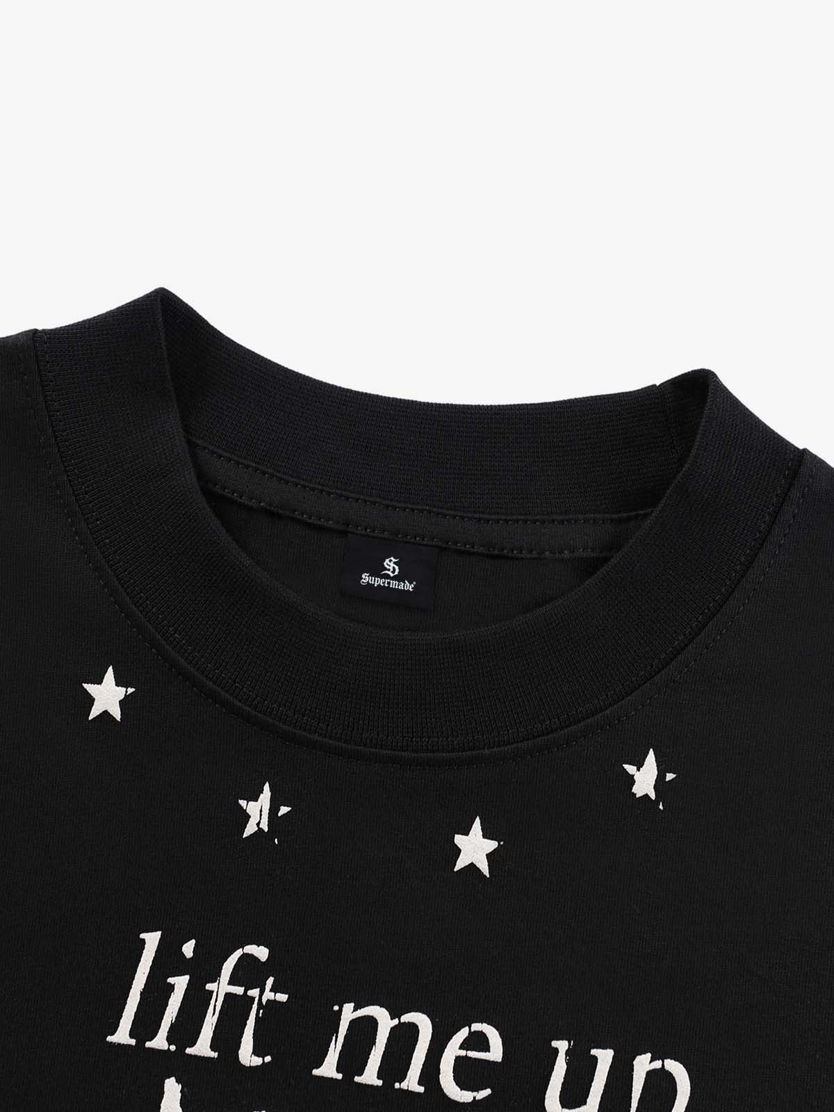 Trendy Graphic Long Sleeve T-Shirt for Men - Perfect for Casual and Festive Wear 